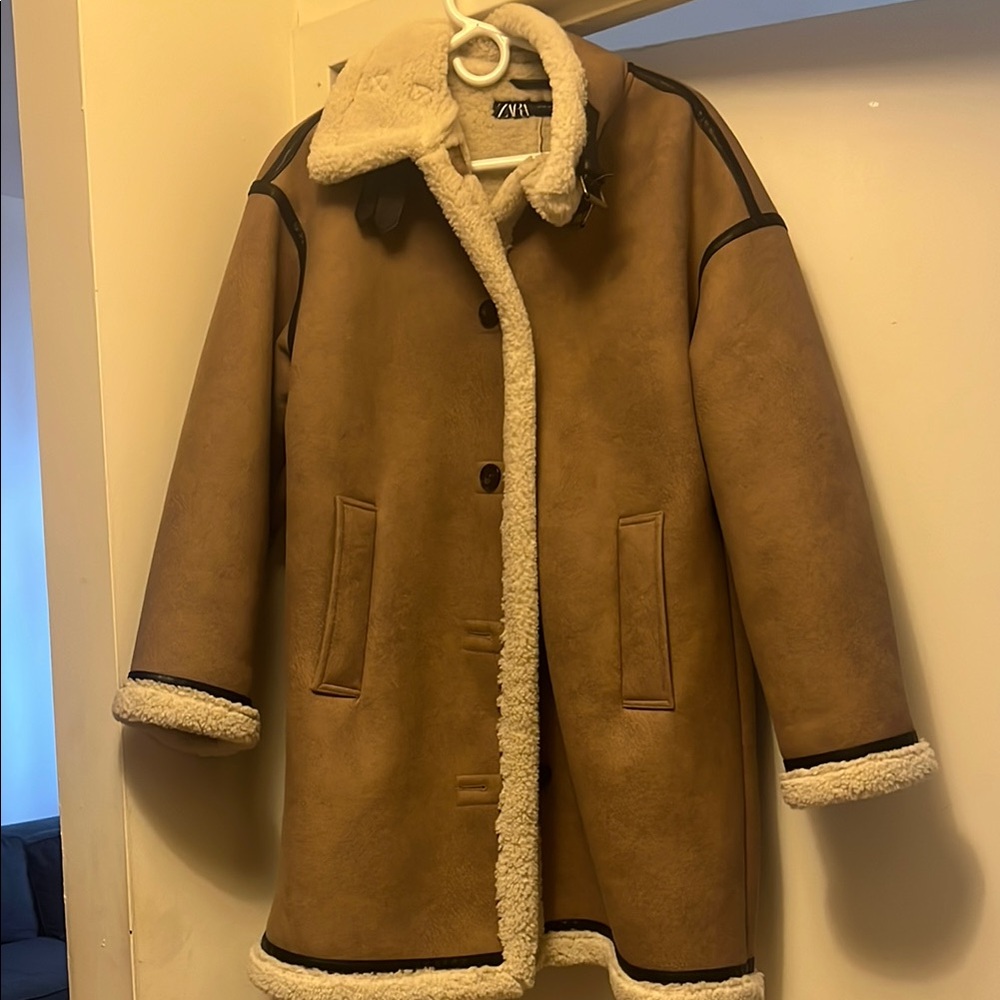 Zara Women's Tan Faux Shearling Coat